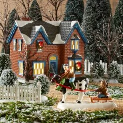 Department 56 Snow Village Gothic Revival Farm Light House, 6.7 Inch -Village Wonders Outlet yngpggjawpxhtponrggo